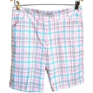 Callaway opti-dri women's plaid flat front golf shorts, size 6